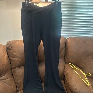 Black Boot-Cut Yoga Pants with Fold-Over Waistband